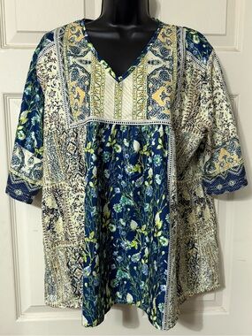 Women's Navy Floral Patchwork V-Neck Tunic Top